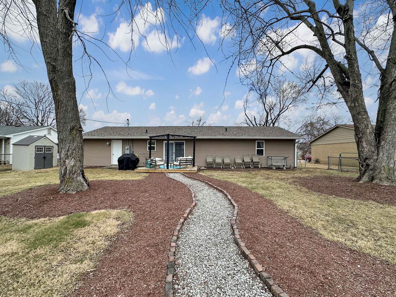 4523 S Arlington St, Terre Haute, IN 47802