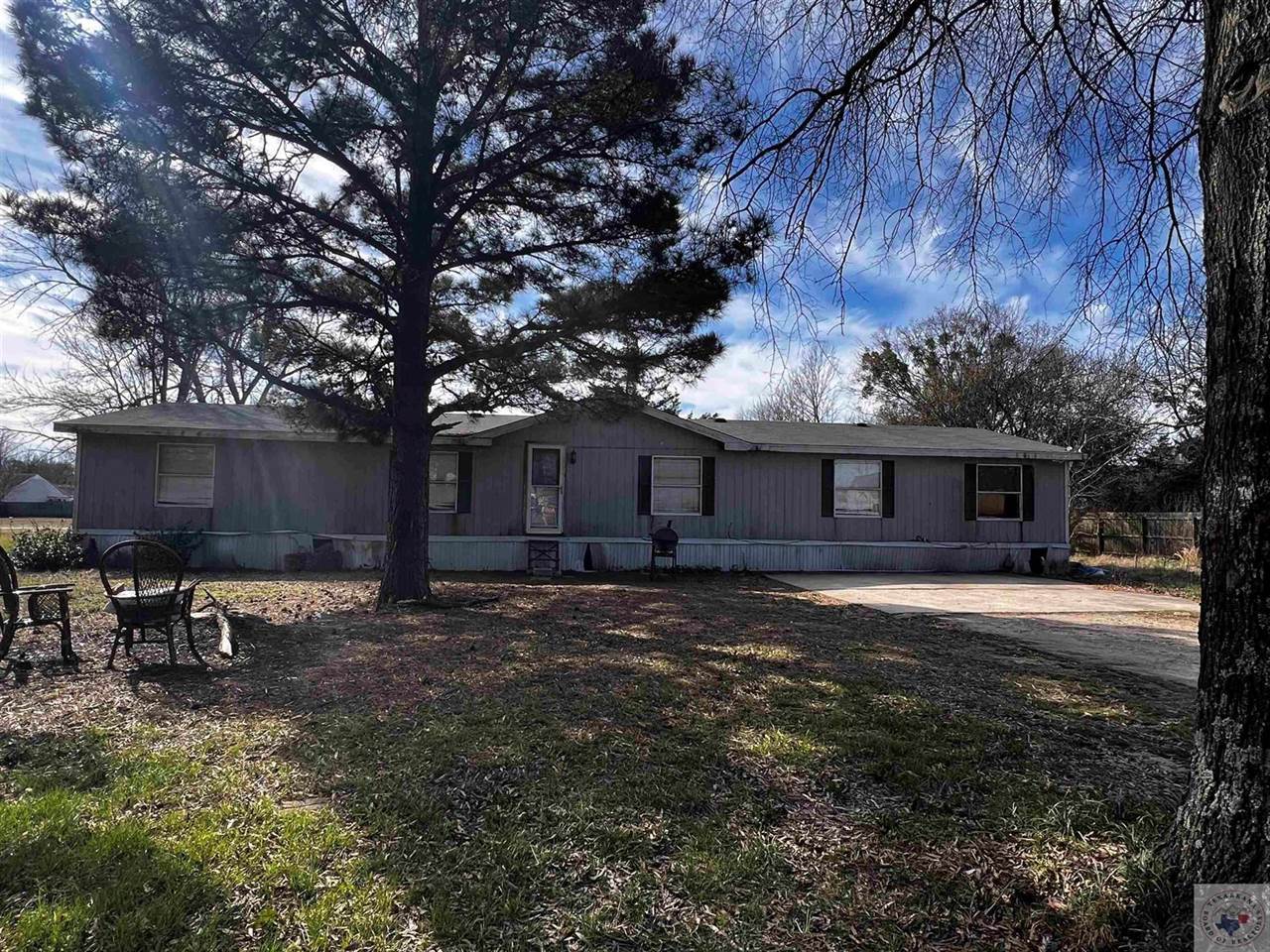 205 Lynch St, New Boston, TX 75570