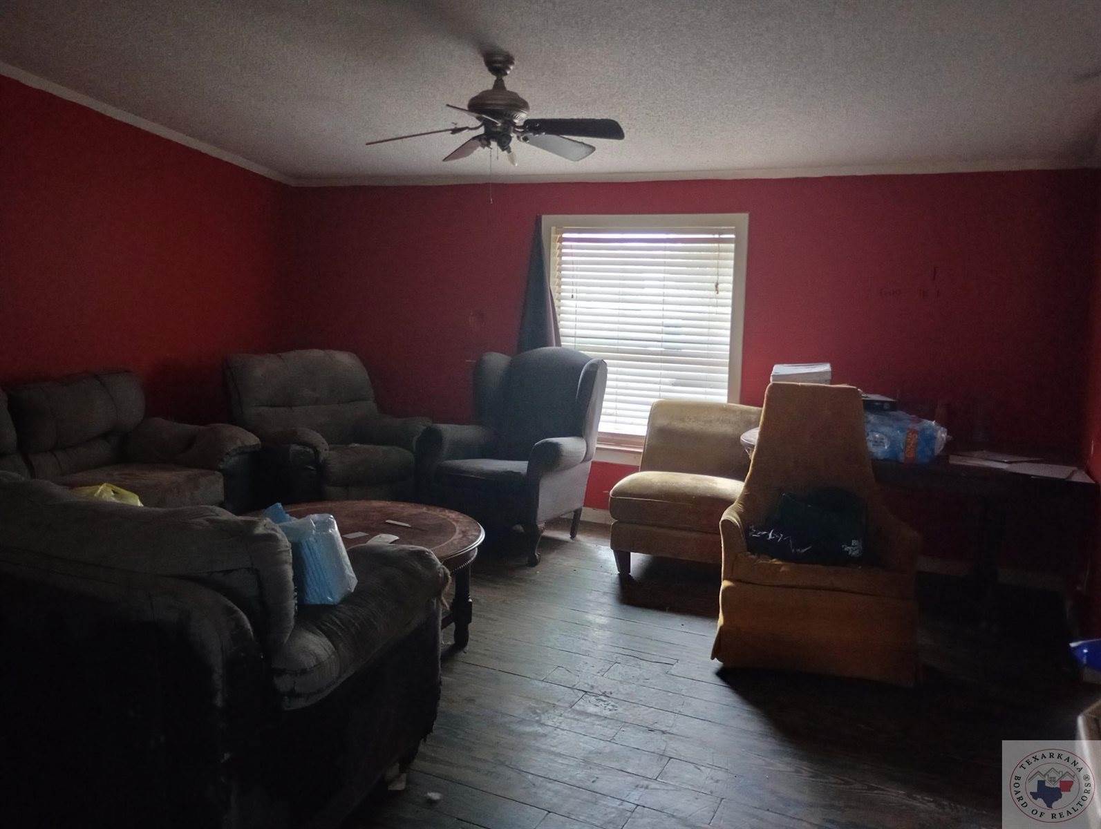 205 Lynch St, New Boston, TX 75570