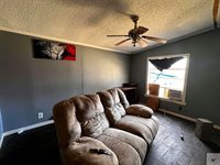 205 Lynch St, New Boston, TX 75570