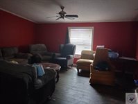 205 Lynch St, New Boston, TX 75570