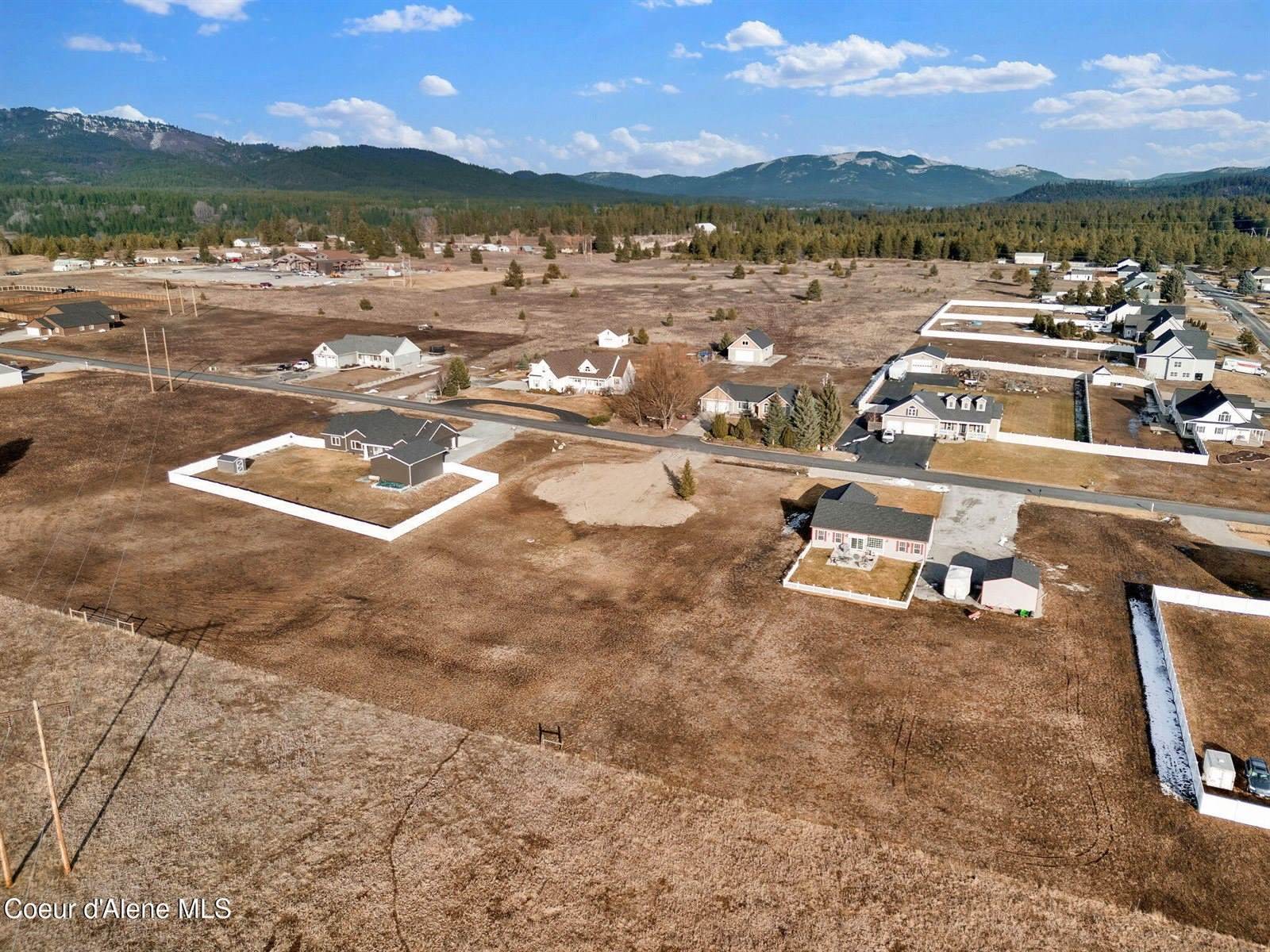 382 Solar Rd, Oldtown, ID 83822