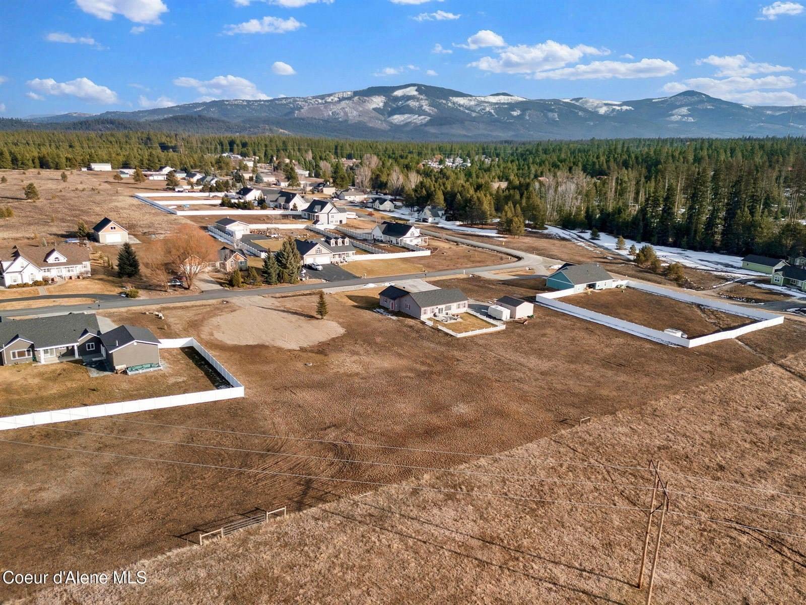 382 Solar Rd, Oldtown, ID 83822