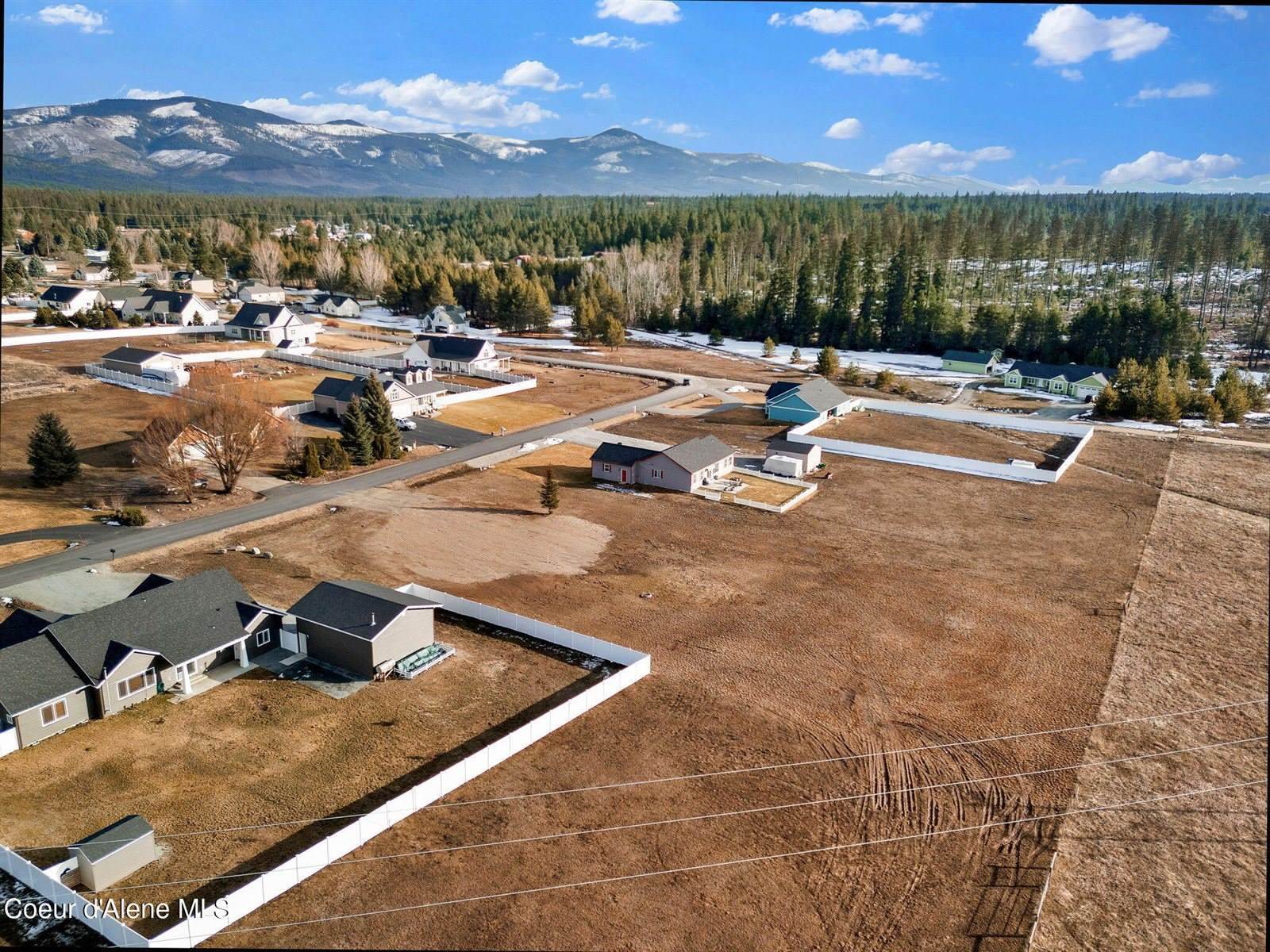 382 Solar Rd, Oldtown, ID 83822