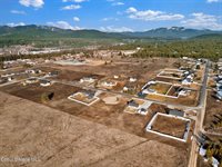 382 Solar Rd, Oldtown, ID 83822