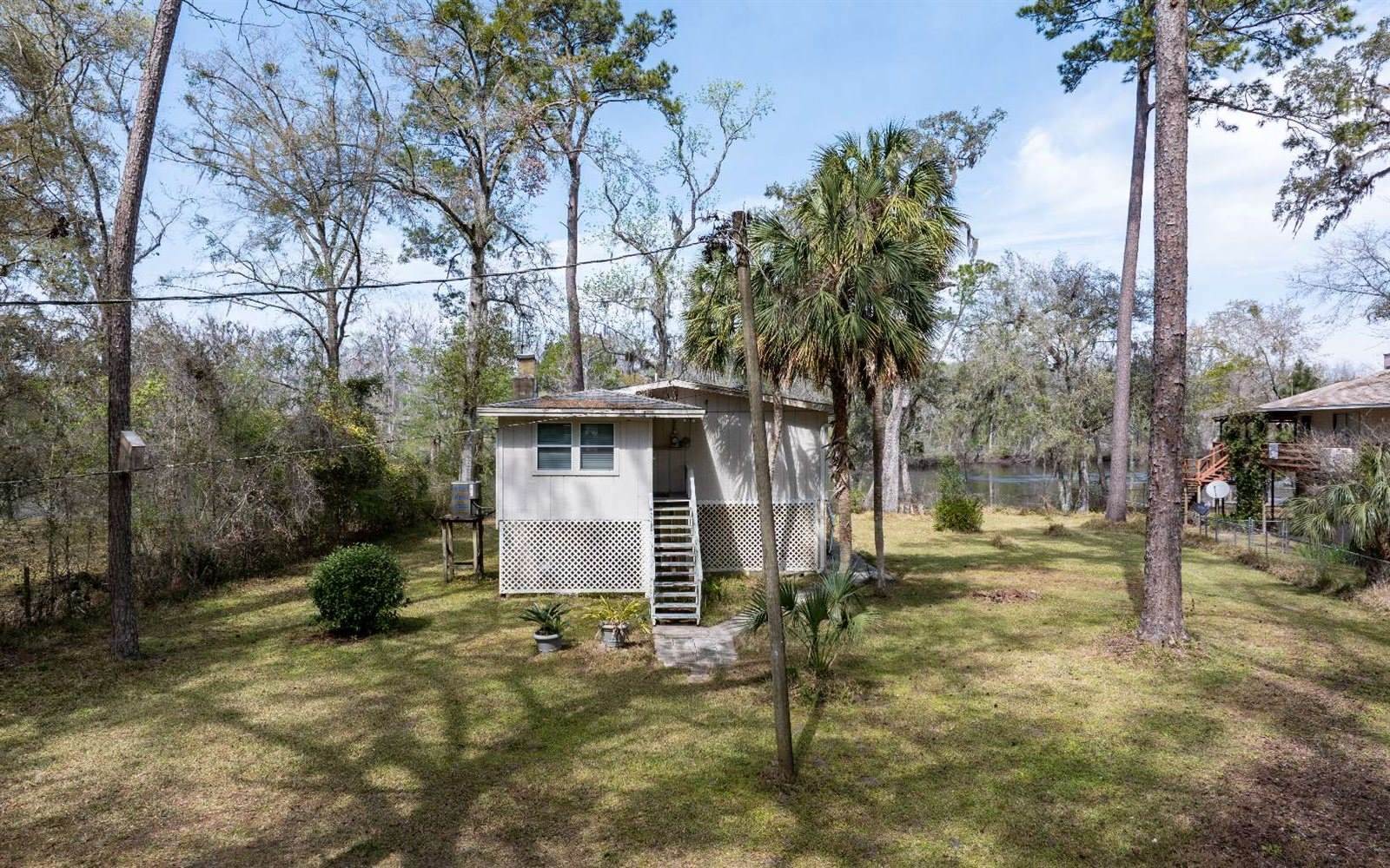 7910 SW 25th Place, Bell, FL 32619