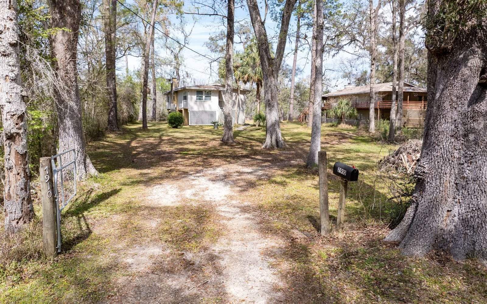 7910 SW 25th Place, Bell, FL 32619