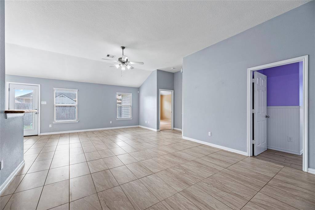 971 Oak Terrace Drive, Conroe, TX 77378