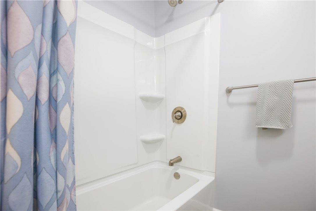 72 Harrier Circle, Henrietta, NY 14623