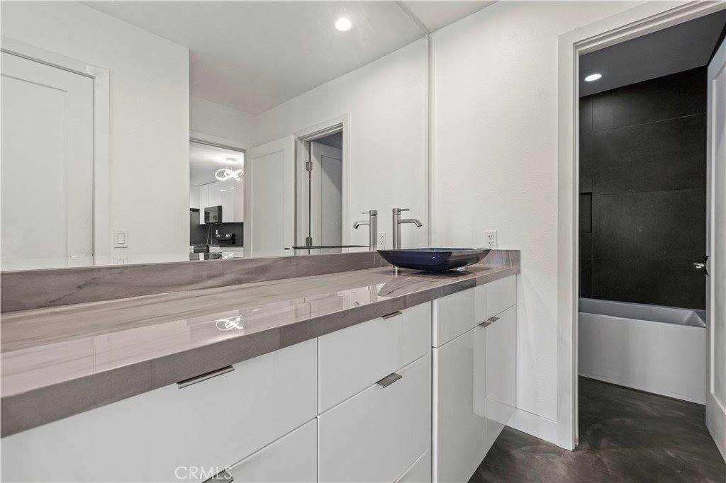 23515 Lyons Avenue, Valencia, CA 91355