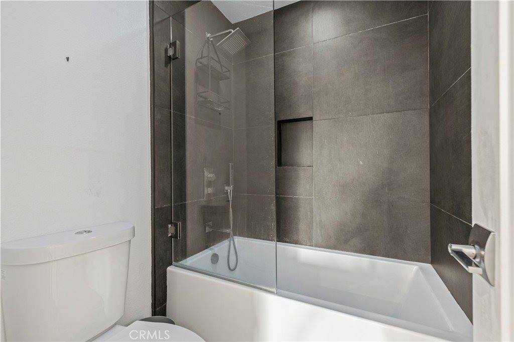 23515 Lyons Avenue, Valencia, CA 91355