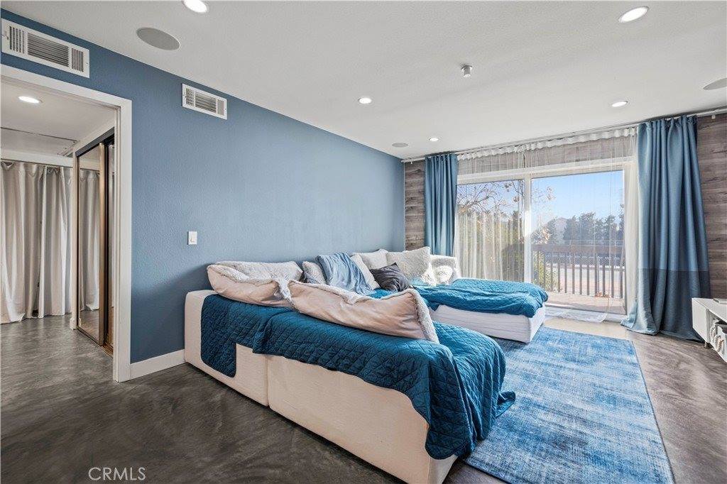 23515 Lyons Avenue, Valencia, CA 91355