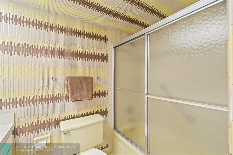 605 Oaks Dr 609, Pompano Beach, FL 33069