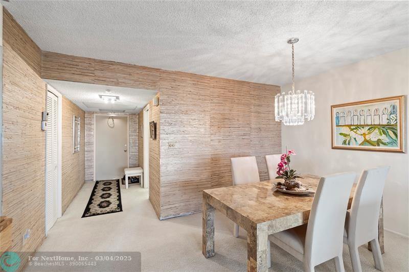 605 Oaks Dr 609, Pompano Beach, FL 33069