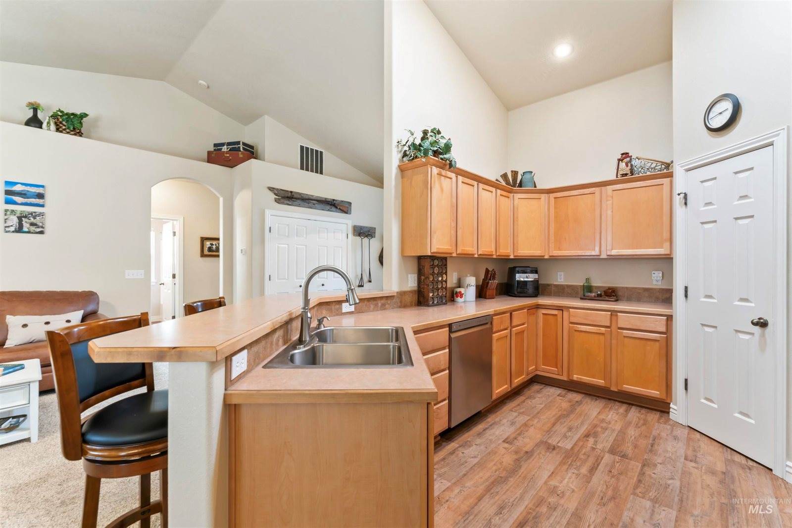 3011 S Flathead Pl, Nampa, ID 83686