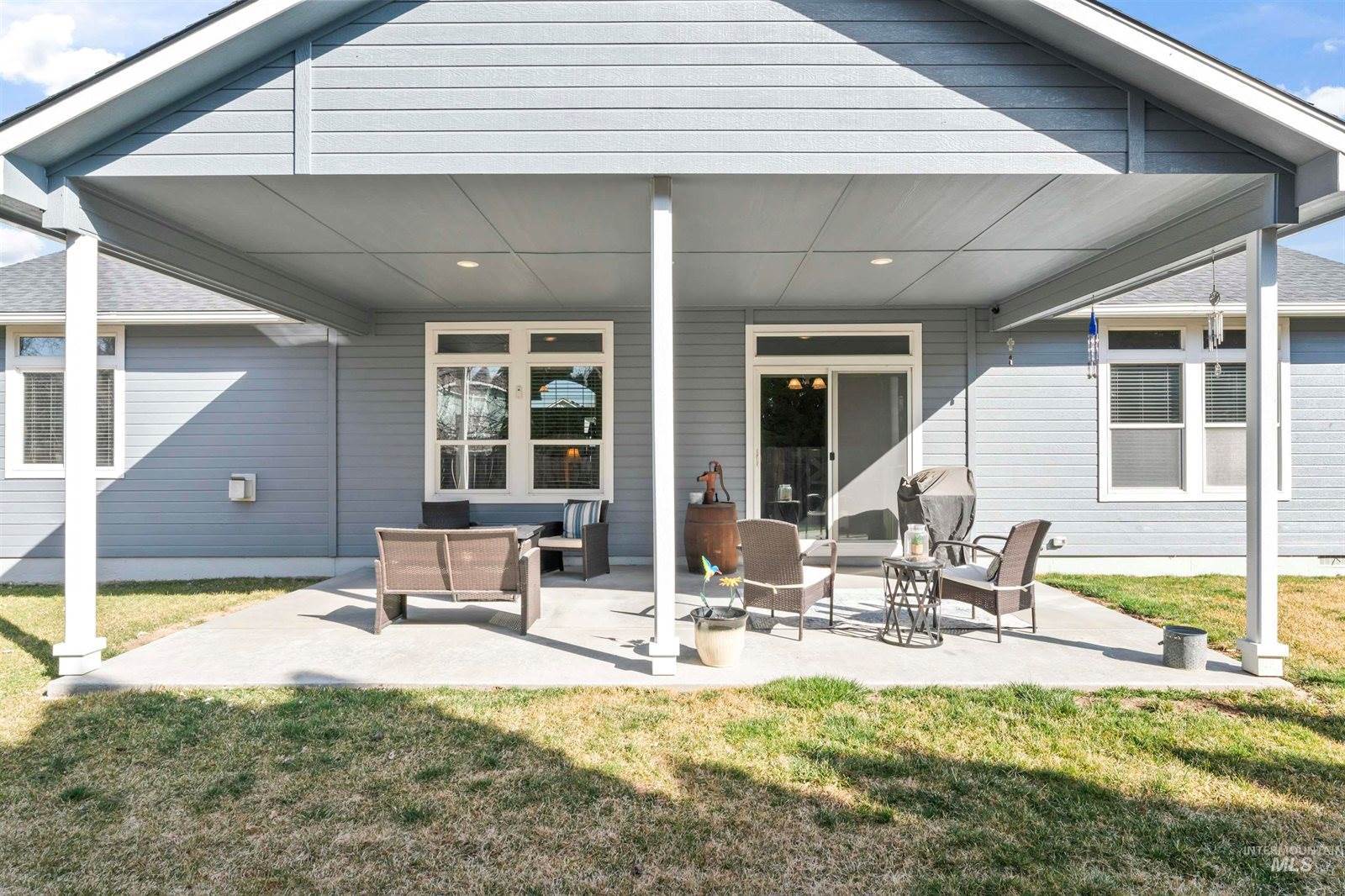 3011 S Flathead Pl, Nampa, ID 83686