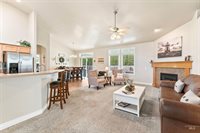 3011 S Flathead Pl, Nampa, ID 83686