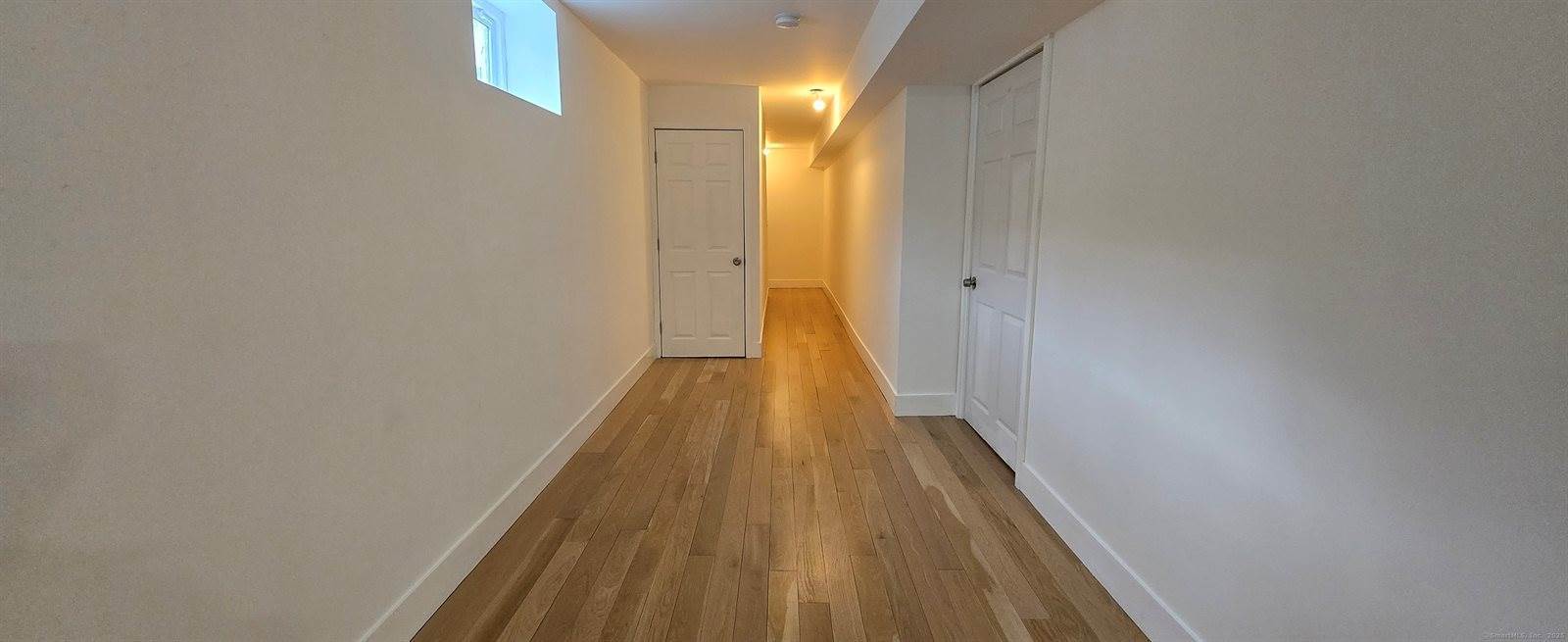 26 Greenfield, Bridgeport, CT 06606