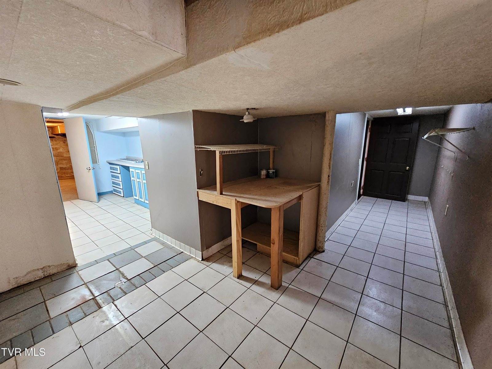 3521 Fort Henry Drive, Kingsport, TN 37664