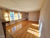 3521 Fort Henry Drive, Kingsport, TN 37664