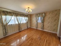 3521 Fort Henry Drive, Kingsport, TN 37664