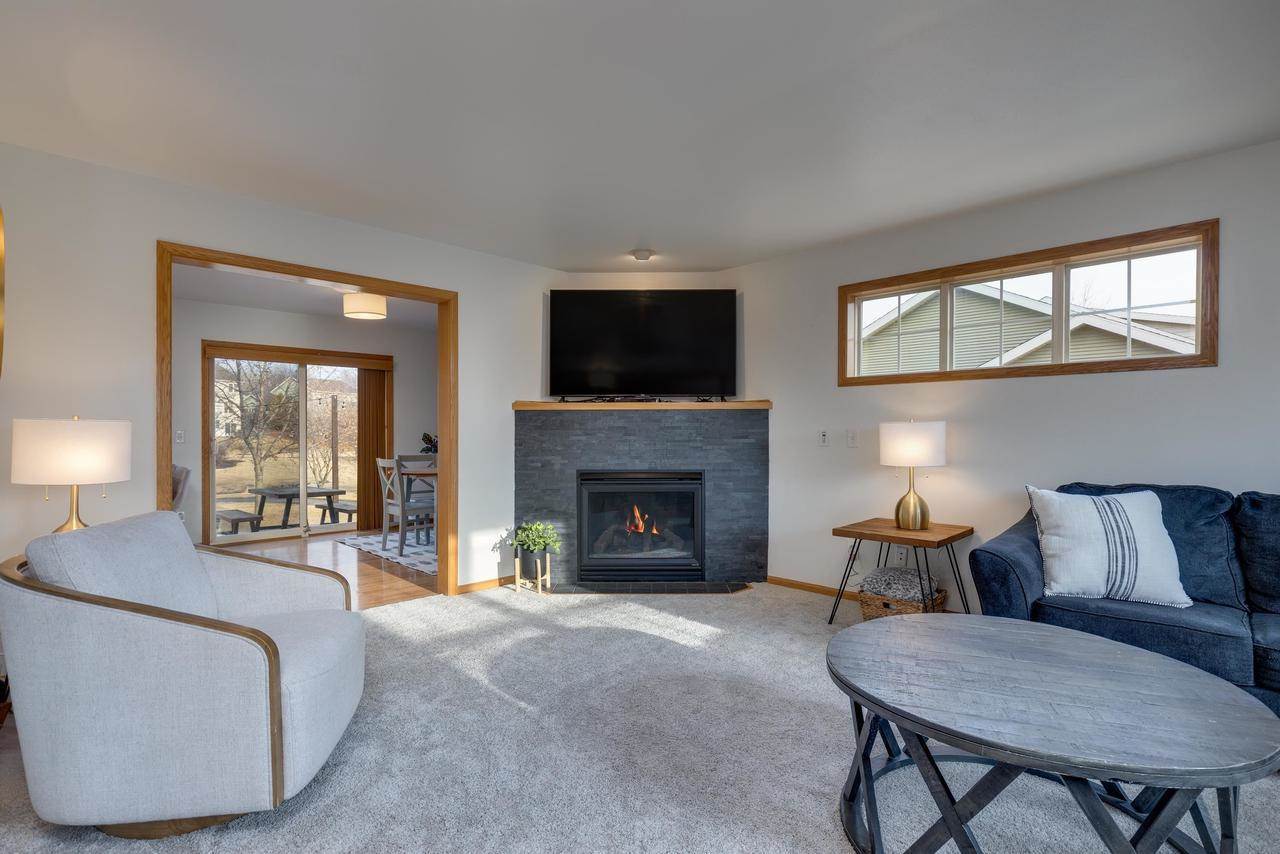 4728 Secret Garden Drive, Mcfarland, WI 53558