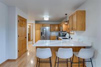 4728 Secret Garden Drive, Mcfarland, WI 53558