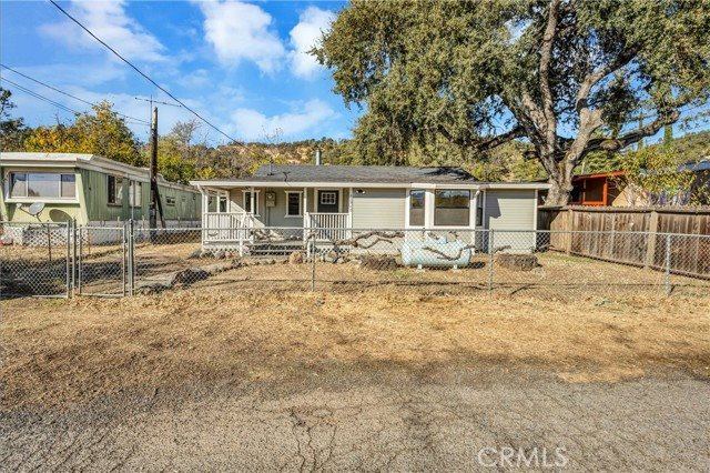 12940 1st Street, Clearlake Oaks, CA 95423
