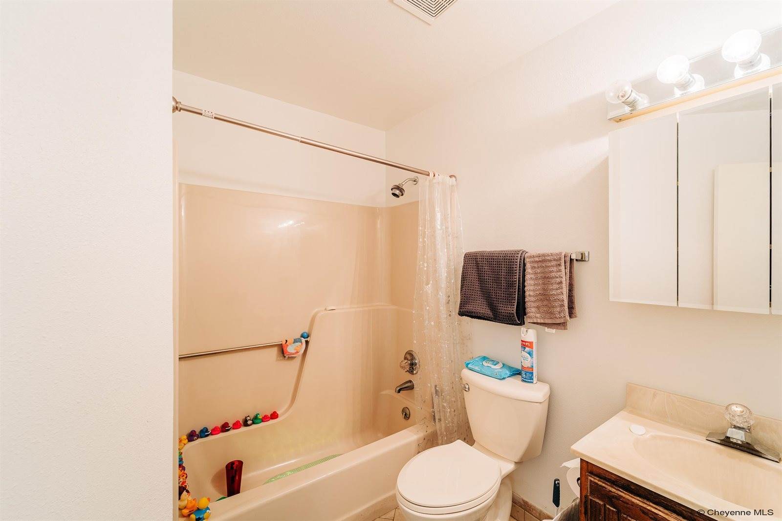 1532 Andover Dr, Cheyenne, WY 82001