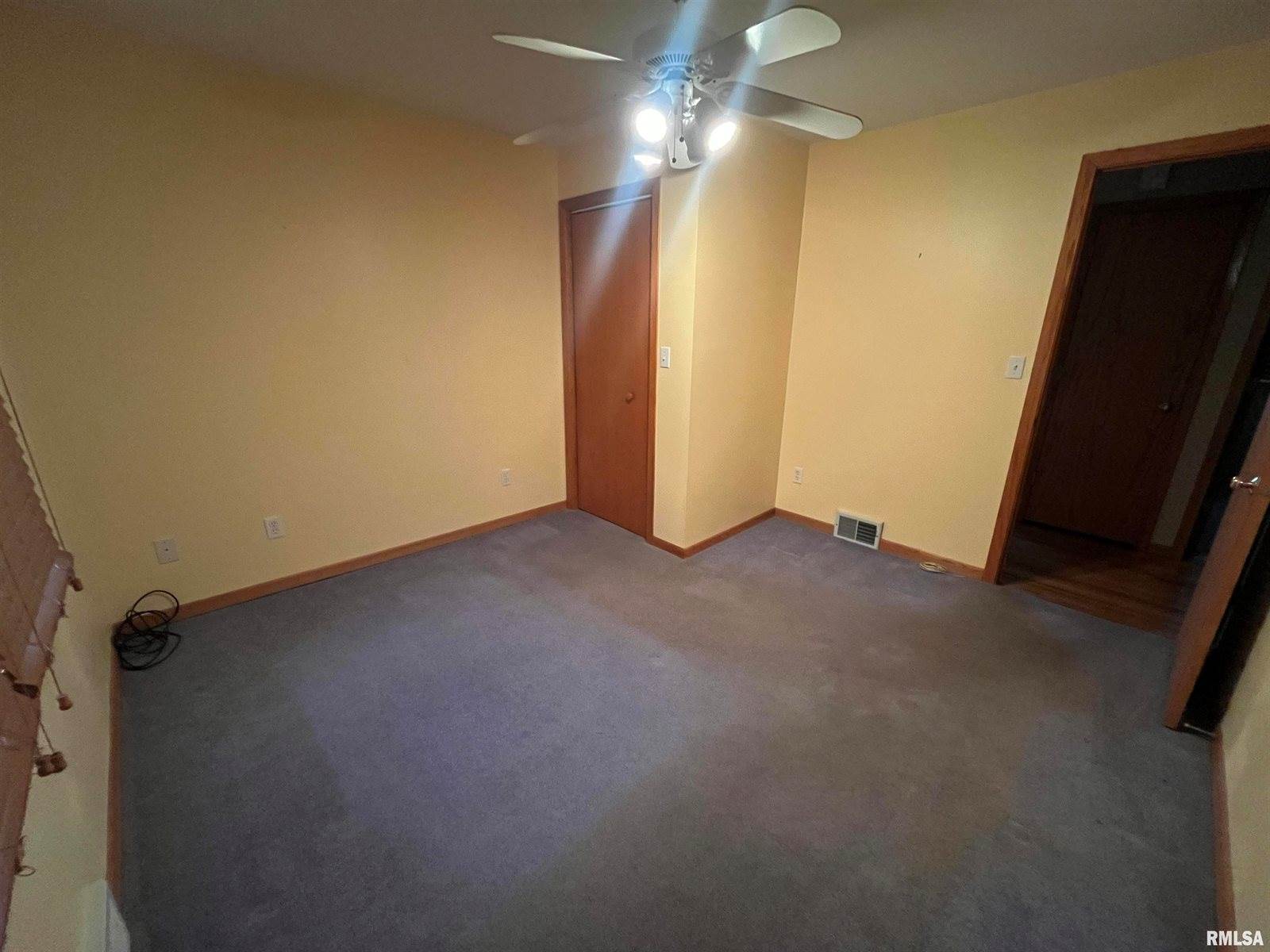 1609 Alcoa Avenue, Bettendorf, IA 52722