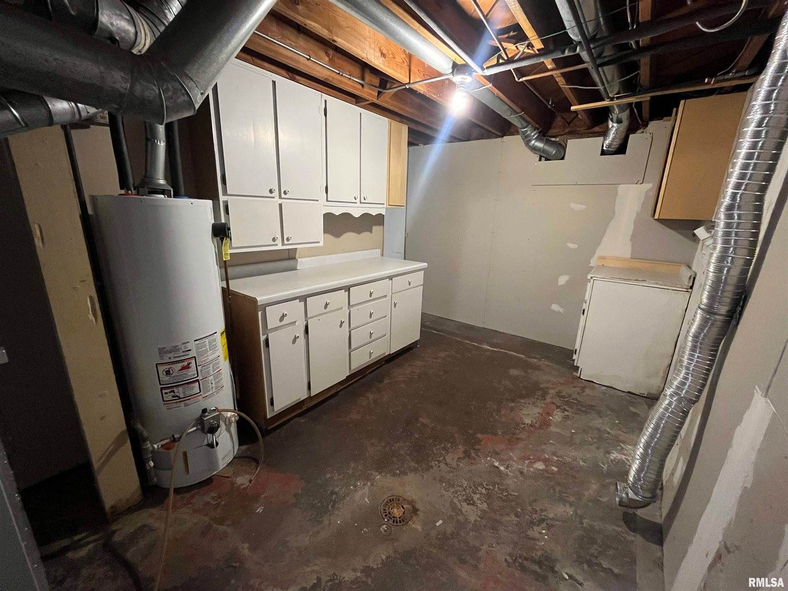 1609 Alcoa Avenue, Bettendorf, IA 52722