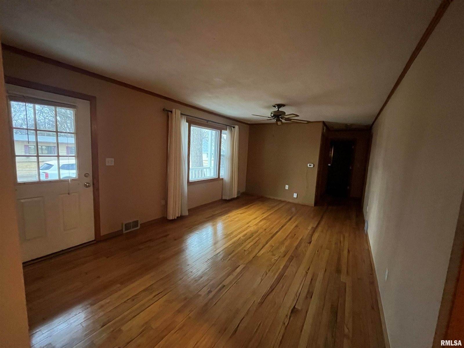 1609 Alcoa Avenue, Bettendorf, IA 52722