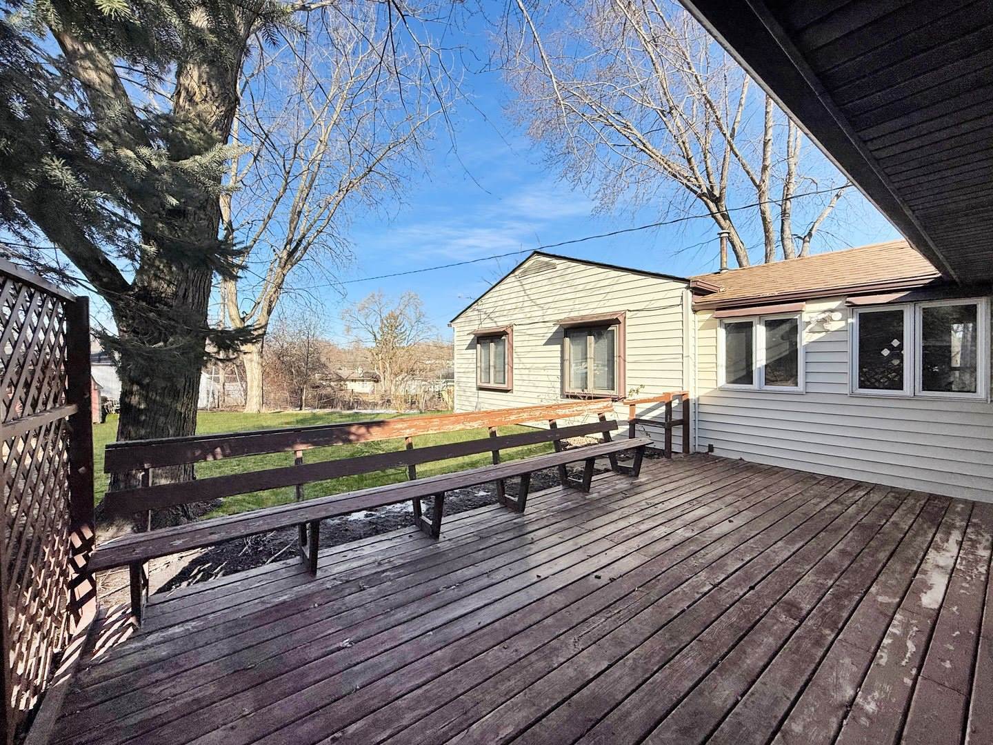 316 Stewart Drive, Freeport, IL 61032