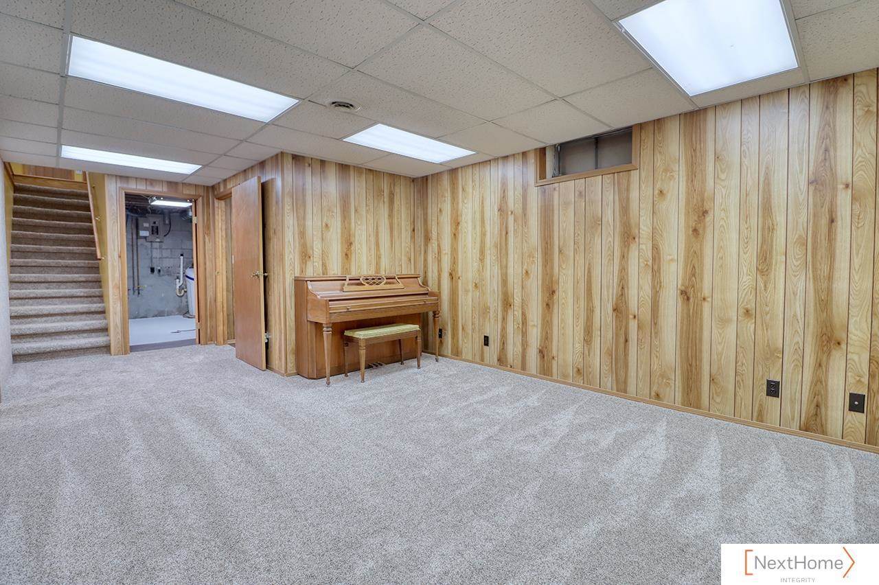 766 Bamboo Trail, Milford, NE 68405