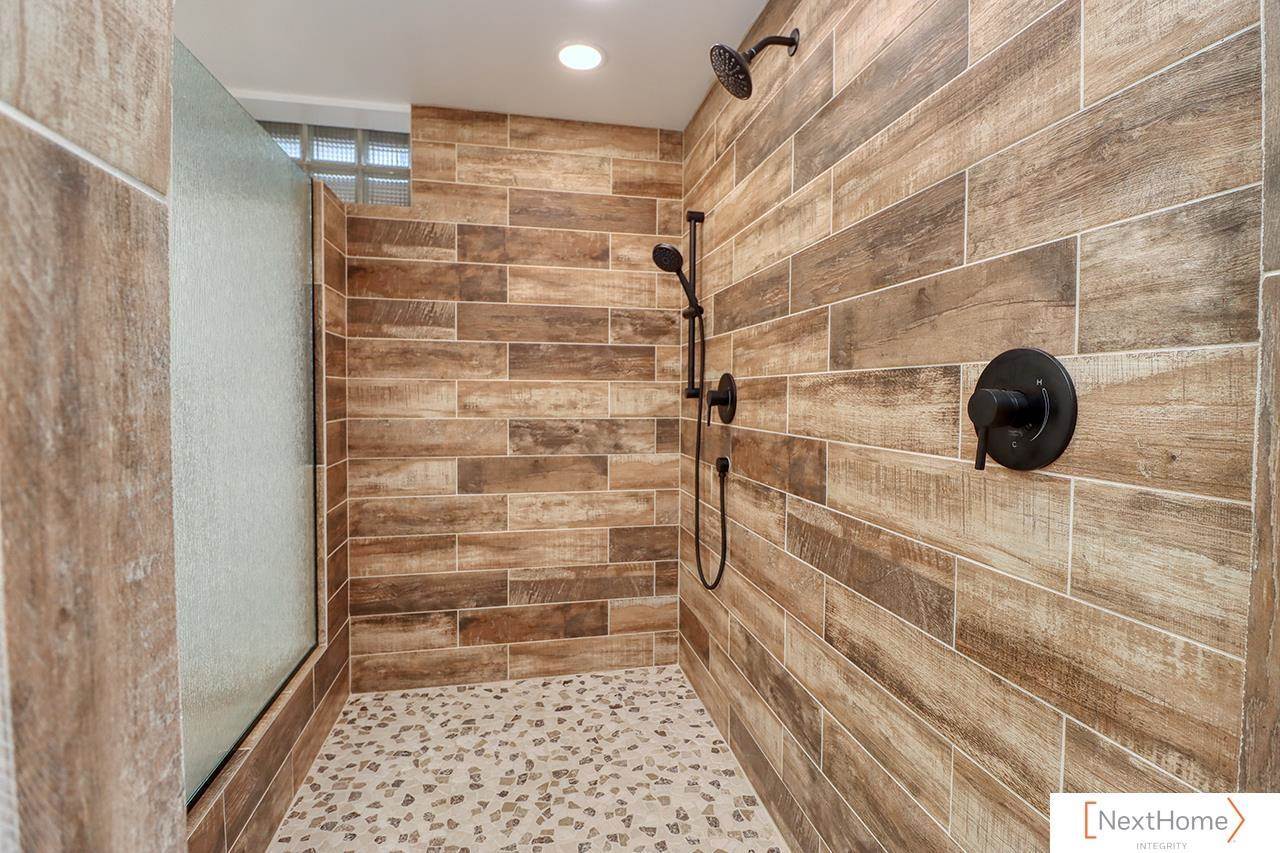 766 Bamboo Trail, Milford, NE 68405