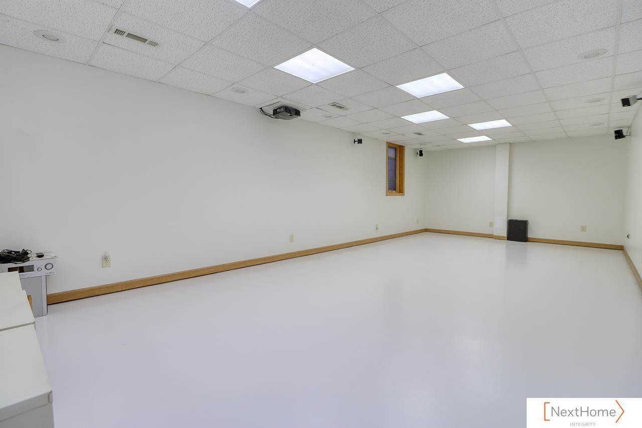 766 Bamboo Trail, Milford, NE 68405