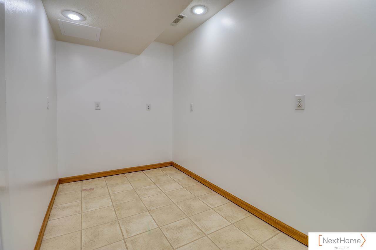 766 Bamboo Trail, Milford, NE 68405