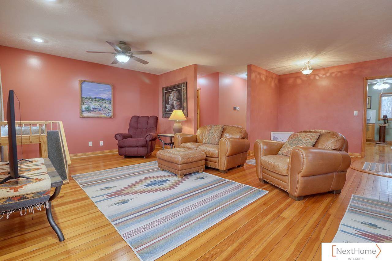 766 Bamboo Trail, Milford, NE 68405