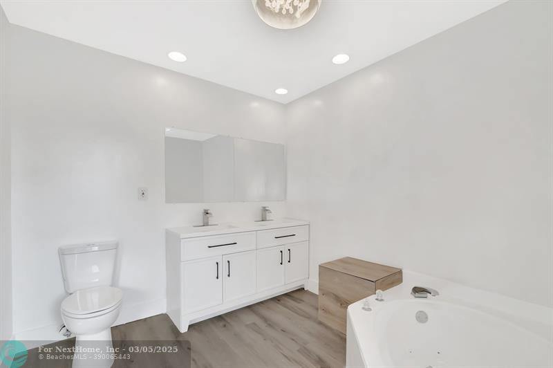 5334 Fountains Dr 221, #221, Lake Worth, FL 33467