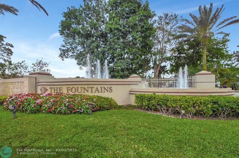5334 Fountains Dr 221, #221, Lake Worth, FL 33467