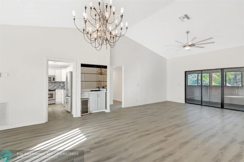 5334 Fountains Dr 221, #221, Lake Worth, FL 33467