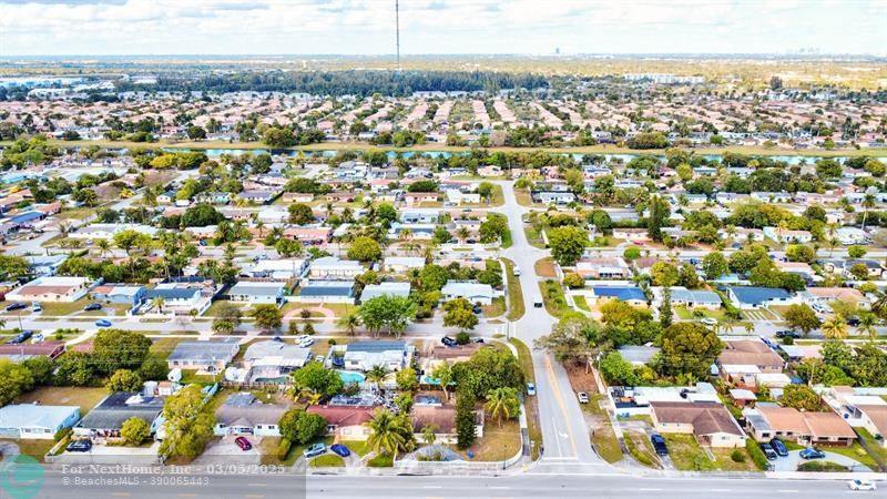 1041 NW 199th St, Miami, FL 33169