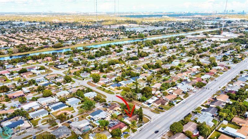 1041 NW 199th St, Miami, FL 33169