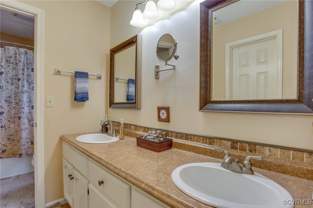 47 Marwood Drive, Fluvanna County, VA 22963