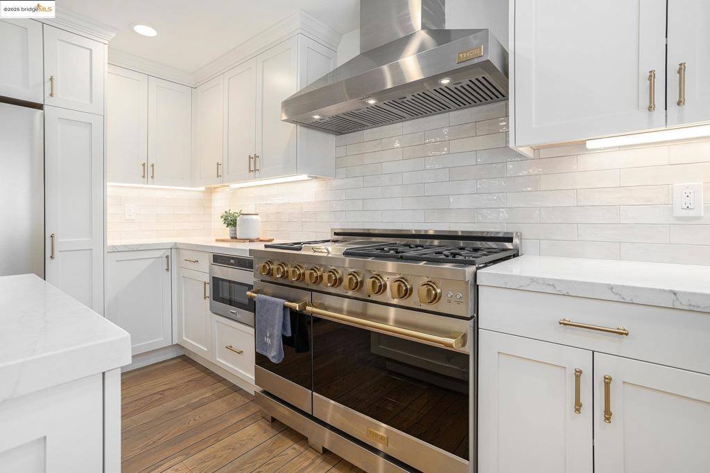 10 Madeira Ct, Oakley, CA 94561