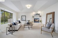 10 Madeira Ct, Oakley, CA 94561