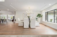 10 Madeira Ct, Oakley, CA 94561