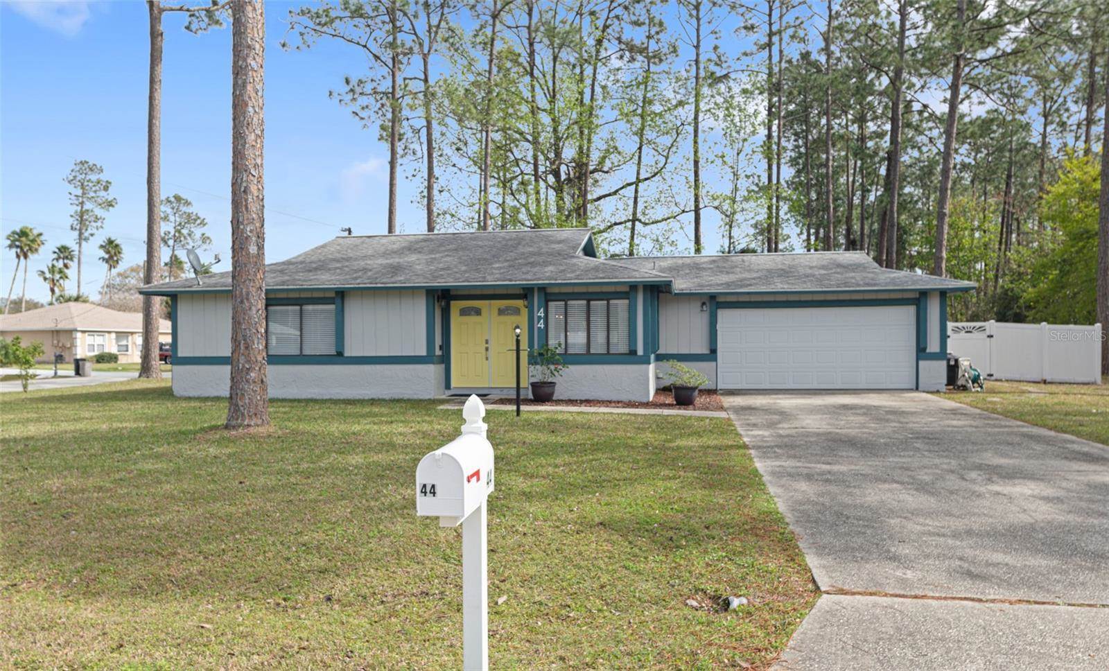 44 Burning View Lane, Palm Coast, FL 32137