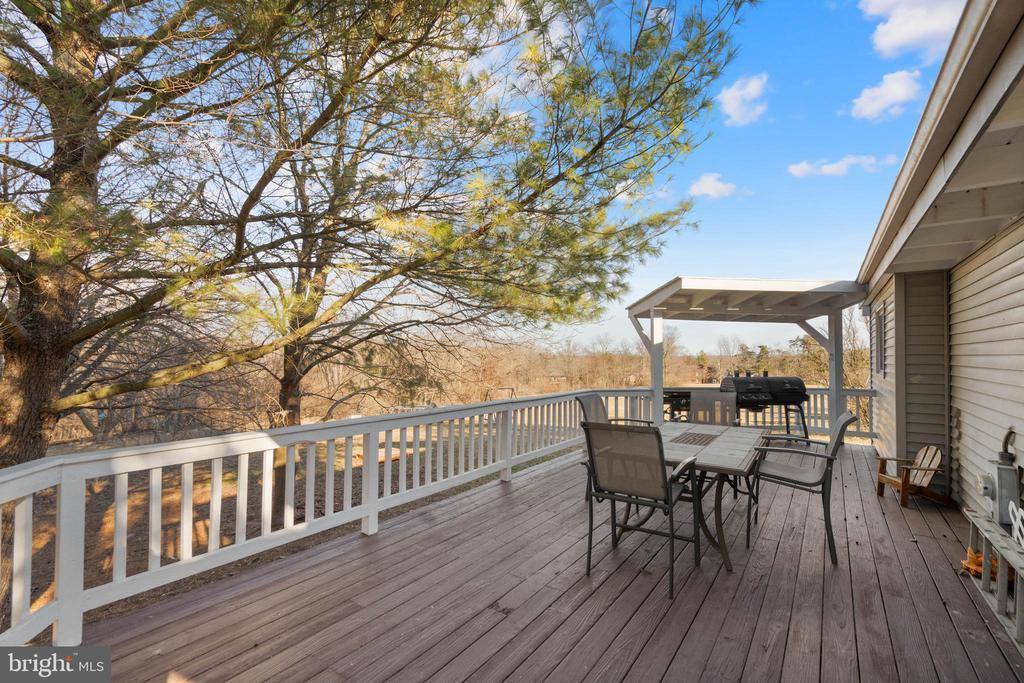 322 Masters Drive, Cross Junction, VA 22625