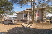 322 Masters Drive, Cross Junction, VA 22625